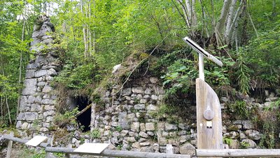 La borne audio permet de découvrit l'histoire du village de la Chapelle